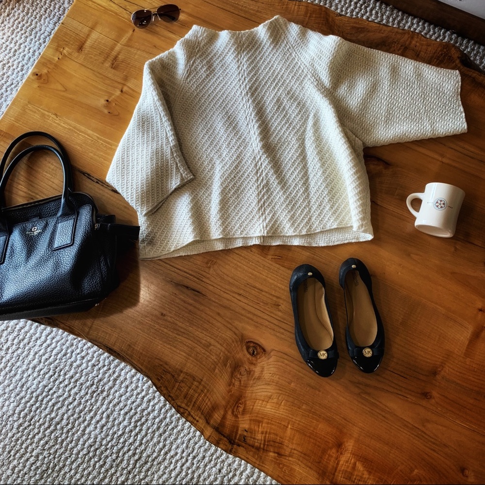 Nordstrom Elvi Sweater: EUC